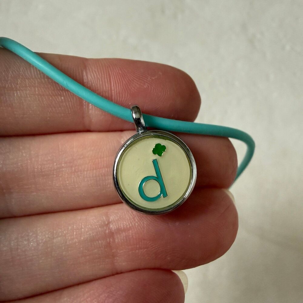 Girl Scouts Daisy Necklace